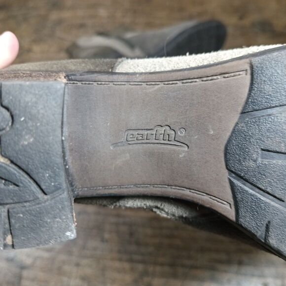 Earth Malta Suede Leather Ankle Bootie Sz 8 B Boho Patchwork Chunky Green Gray - Picture 9 of 12